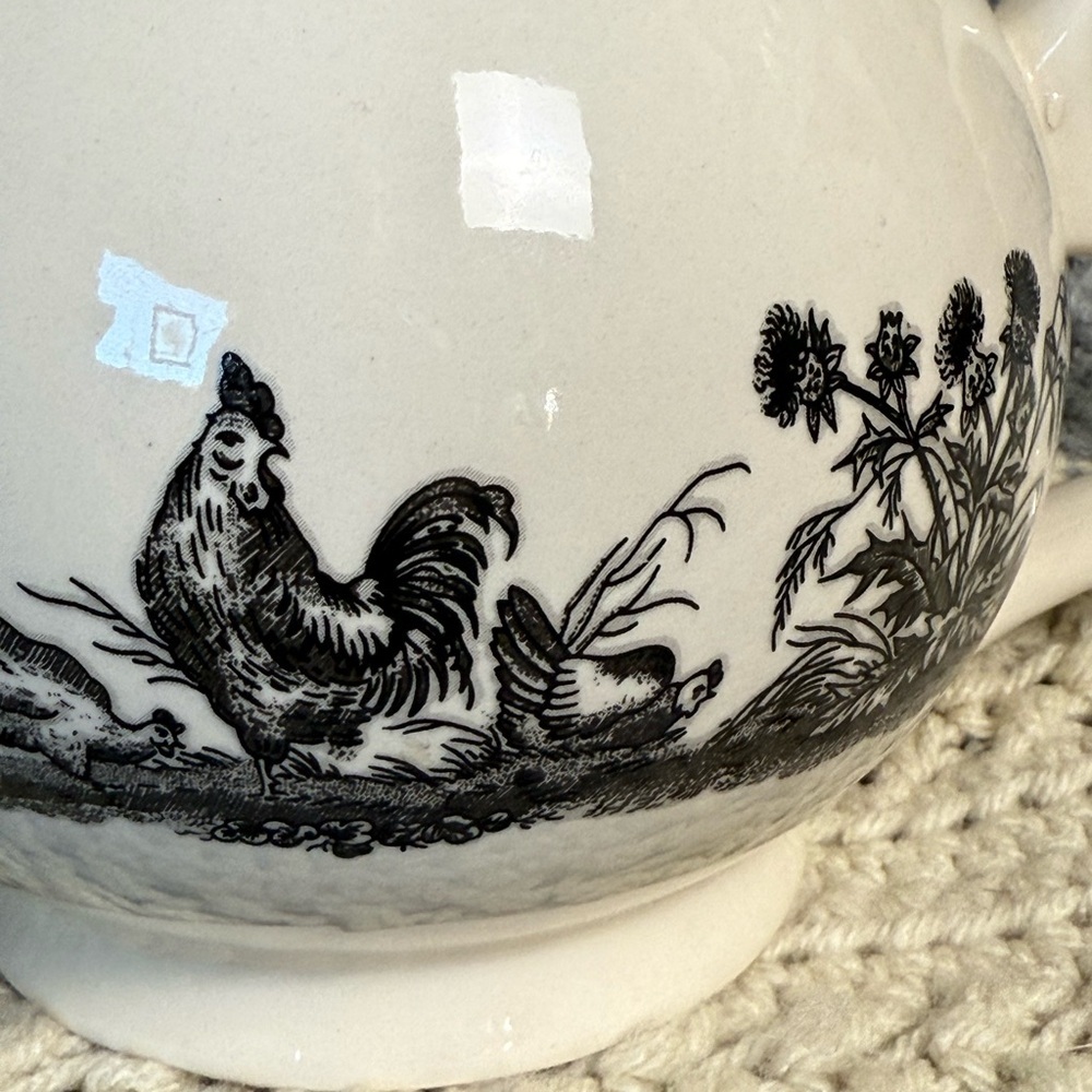 Global Design Collections; Blk/Wht Rooster Teapot Designed By Kate Williams EUC - Picture 4 of 8